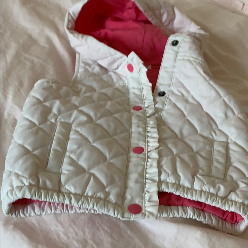Vest - Picture 3 of 3